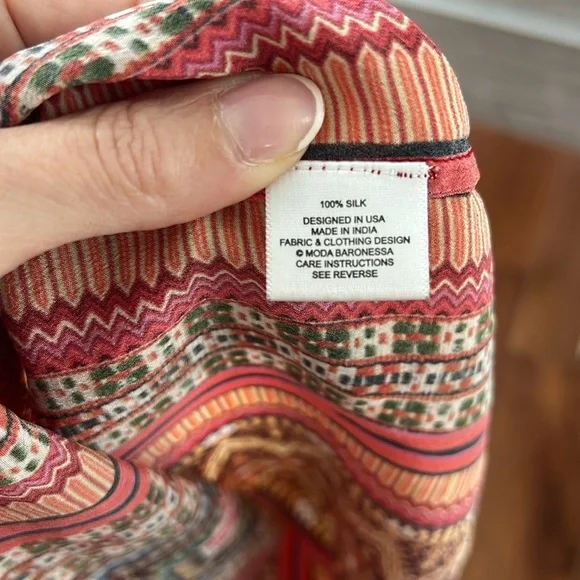 100% silk red Moda Baronessa Alhambra Medium resortwear pants